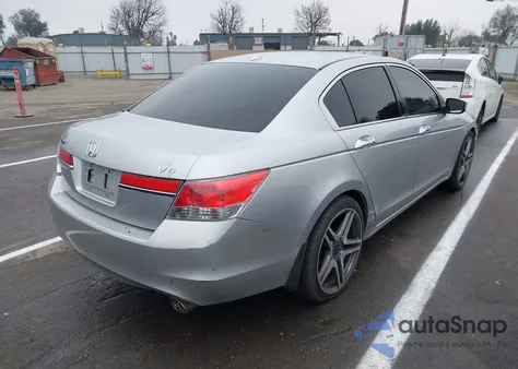 2011 Honda Accord 3.5 Ex-L z USA, uszkodzony, nr VIN 1HGCP3F80BA016690
